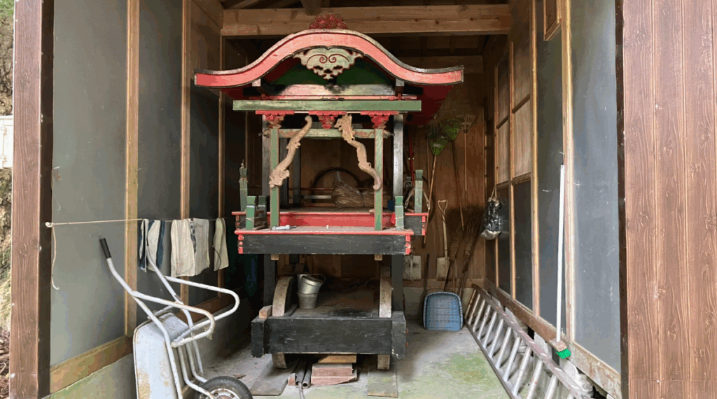 栗枝渡八幡神社の山車