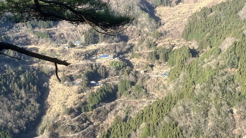 祖谷の観光サイト/堀切大師/鬼の面展望台からの眺望/大西集落