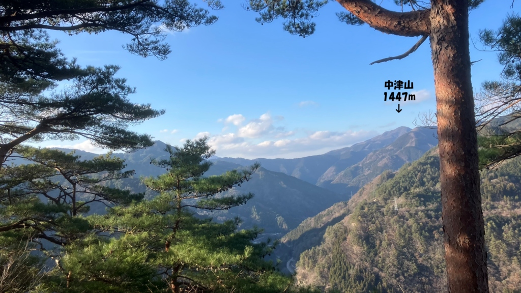 祖谷の観光サイト/堀切大師/鬼の面展望台からの眺望/中津山